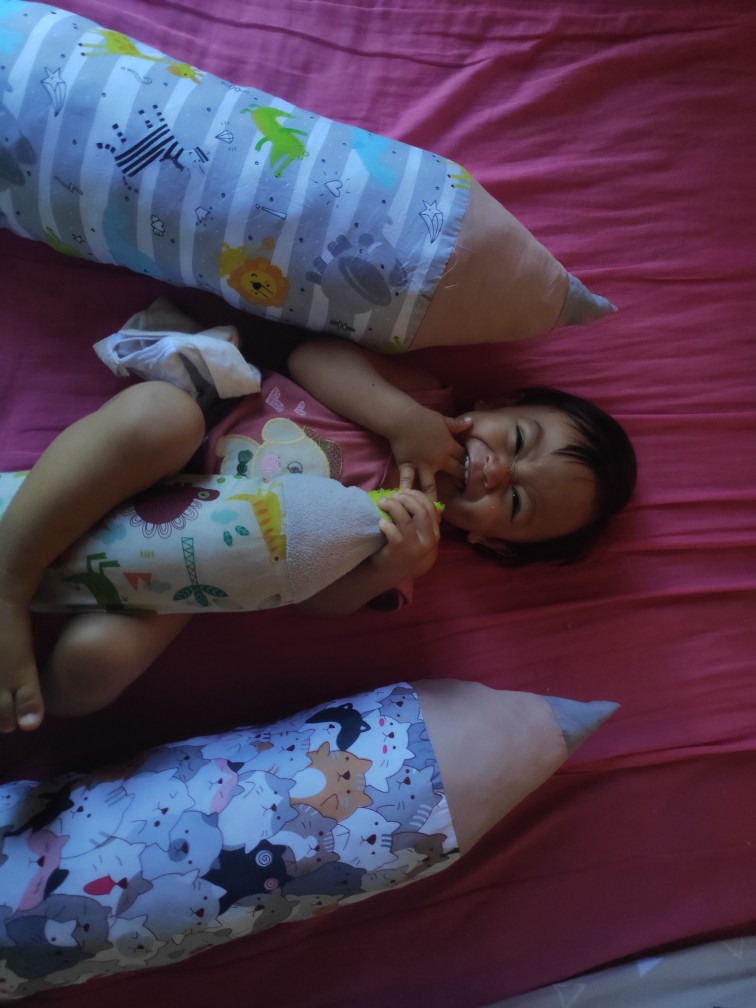 Guling Pensil Squishy Karakter