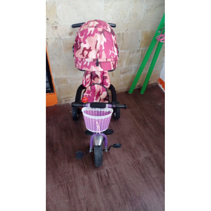 SEPEDA TRICYCLE BAYI TIGA RODA BEKAS