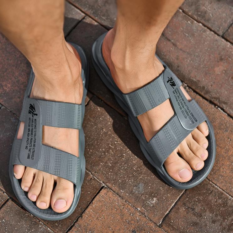 Muraaaahh.. 【COD/Buatan China】Sandal Pria Sendal Slide Pria Sendal Pria Casual Sendal Pria Dewasa Sa