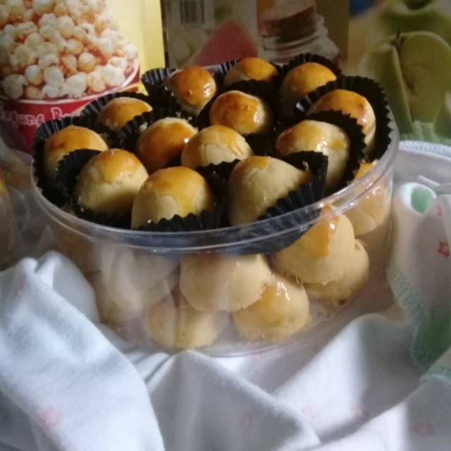 

Nastar, Kastangel, kue kacang, putri salju