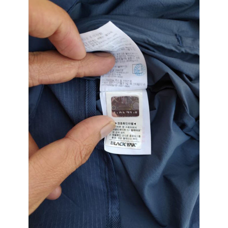 Black Yak Outdoor Vest