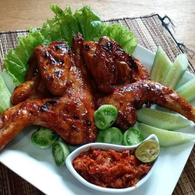 

Bumbu Ayam Bakar Pake Cabe