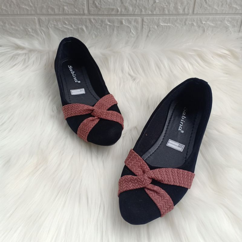 SEPATU BALET WANITA HITAM VARIASI DIKSI SILANG FLATSHOES SIMPLE FLATSHOES FASHION SALE SEPATU BALET KERJA TERBARU