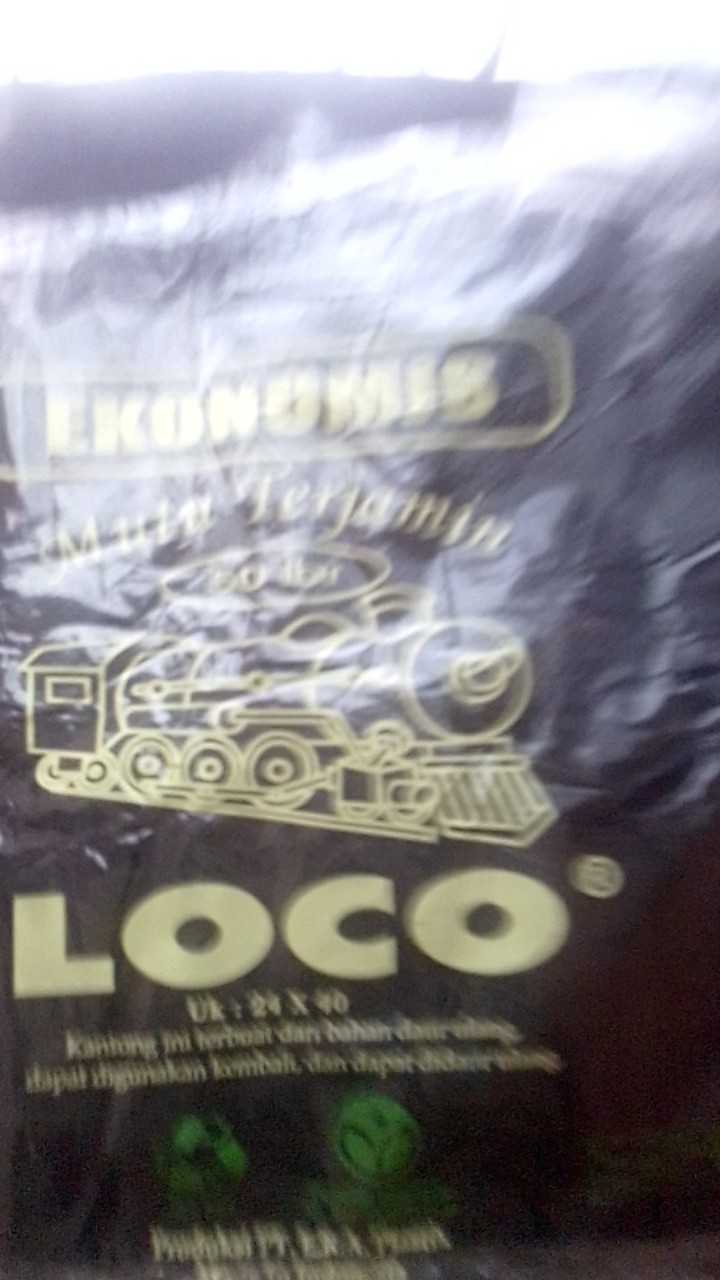 Kantong Plastik Kresek Loco Hitam Tipis Ekonomis 28 X 48