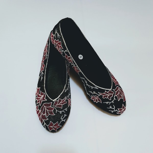 etnik fashion sepatu wanita flat slip on bordir murah terbaru motif daun pink