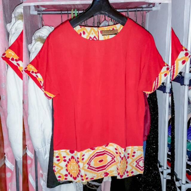 T-Shirt Batik by Hassenda De Coro