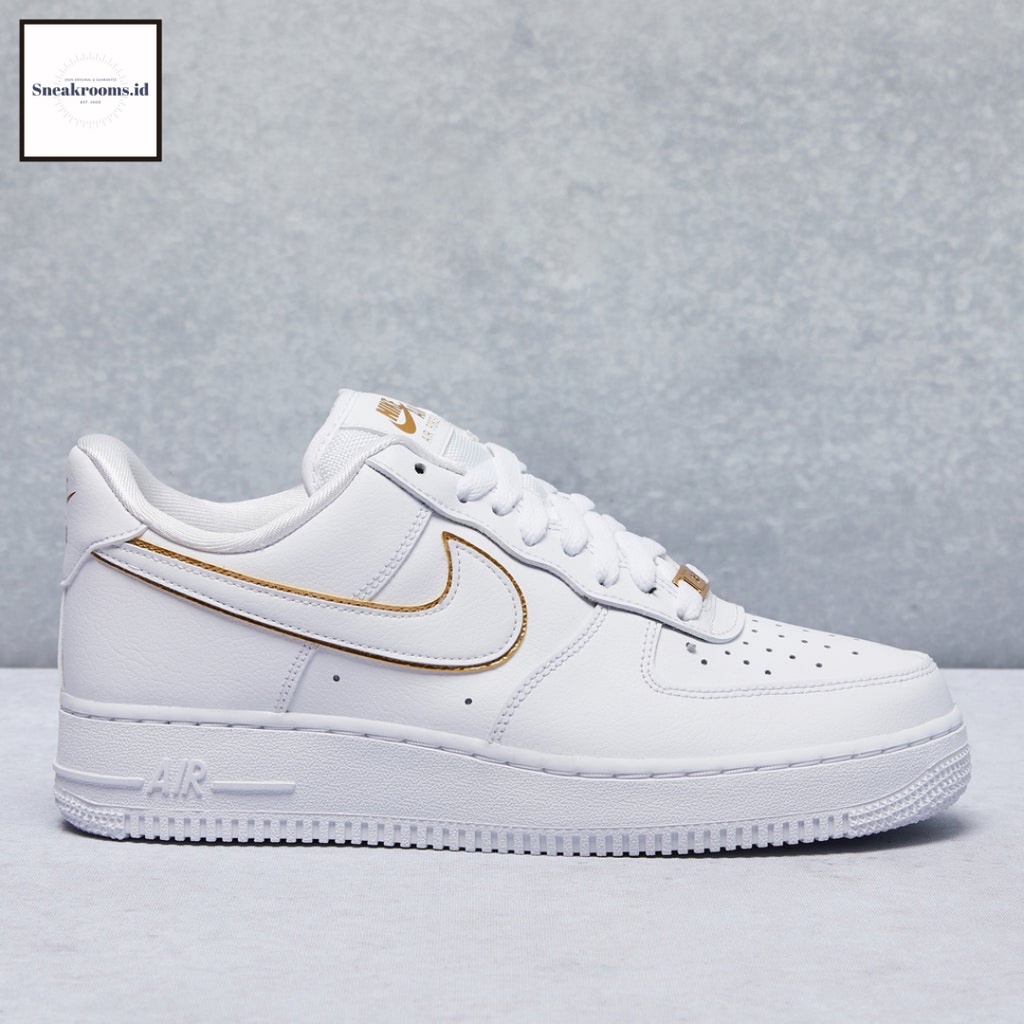 womens white air force 1 size 5