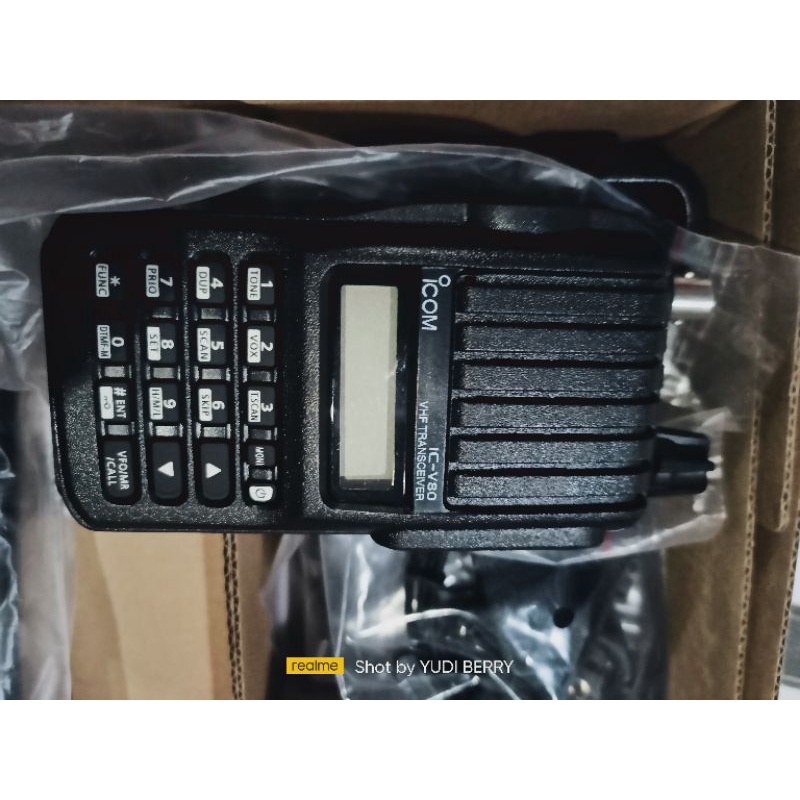 HT Icom IC V80 baru Icom v80 baru Frekuensi VHF