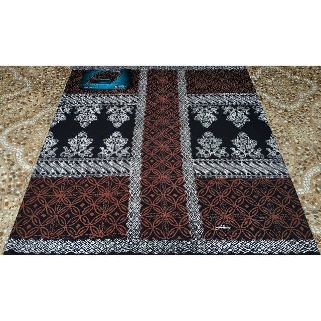 Sarung Batik Azzahir Syubbanul Muslimin