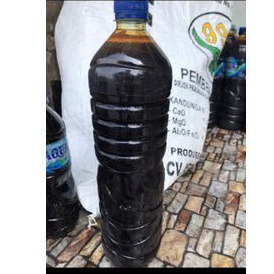 molase/ tetes tebu 600ml ( botol air mineral sedang)