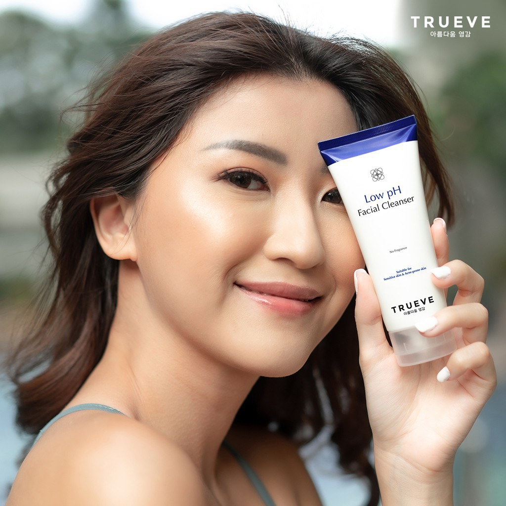 TRUEVE Gentle Foaming Facial Cleanser dan TRUEVE Gentle Low pH Facial Cleanser