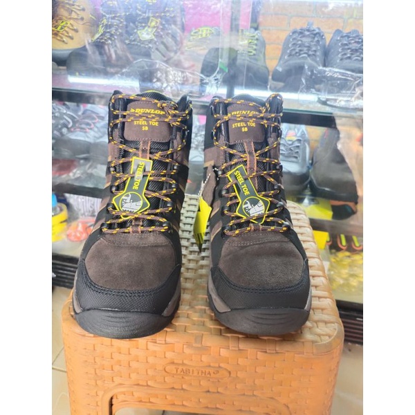 SEPATU DUNLOP MICHIGAN MENS STEEL TOE CAP ORIGINAL/SAFETY  BOOTS BROWN