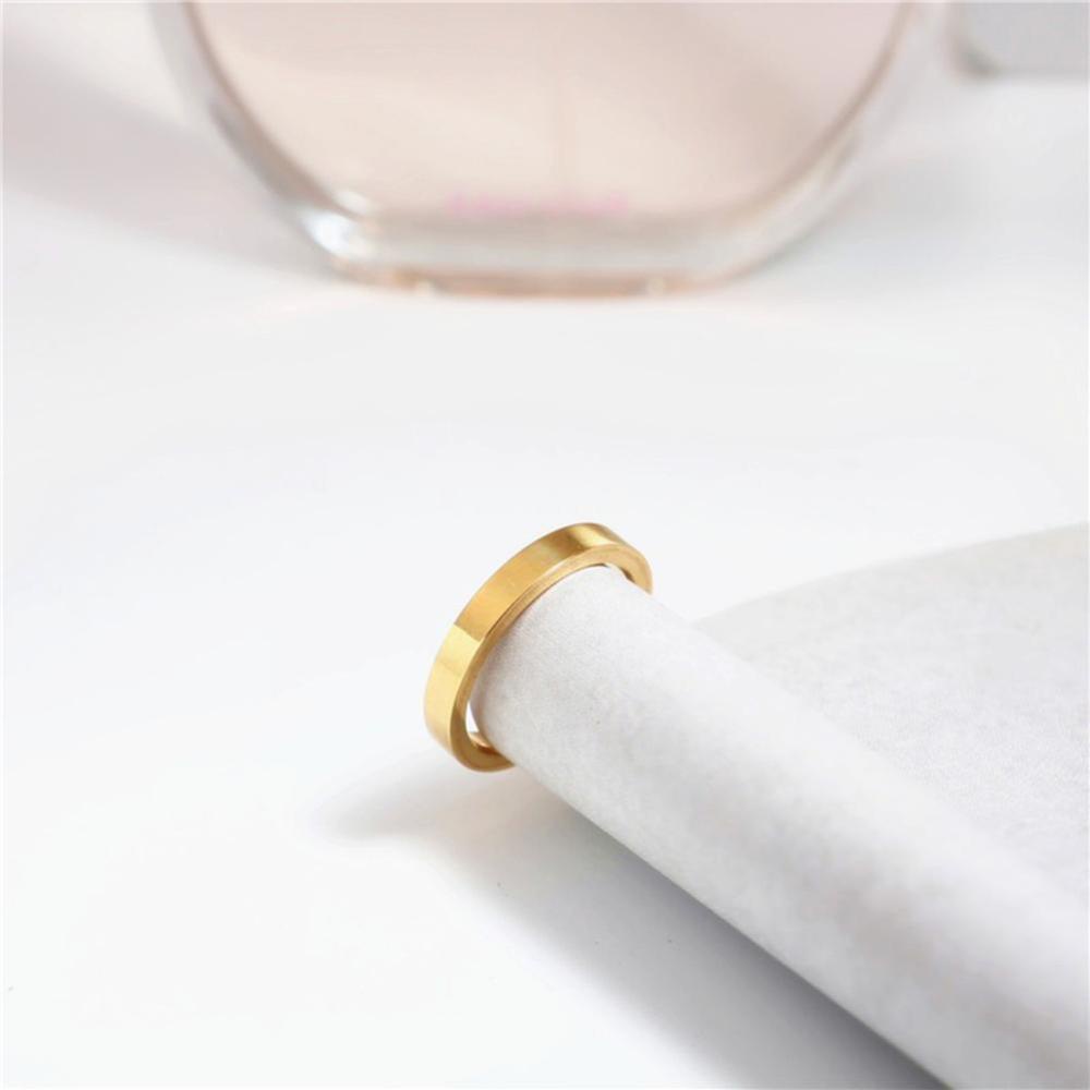 Cincin Bahan Titanium Steel Ukuran 3mm Warna Silver / Gold / Rose Gold / Hitam A4K8 Untuk Pria / Wanita