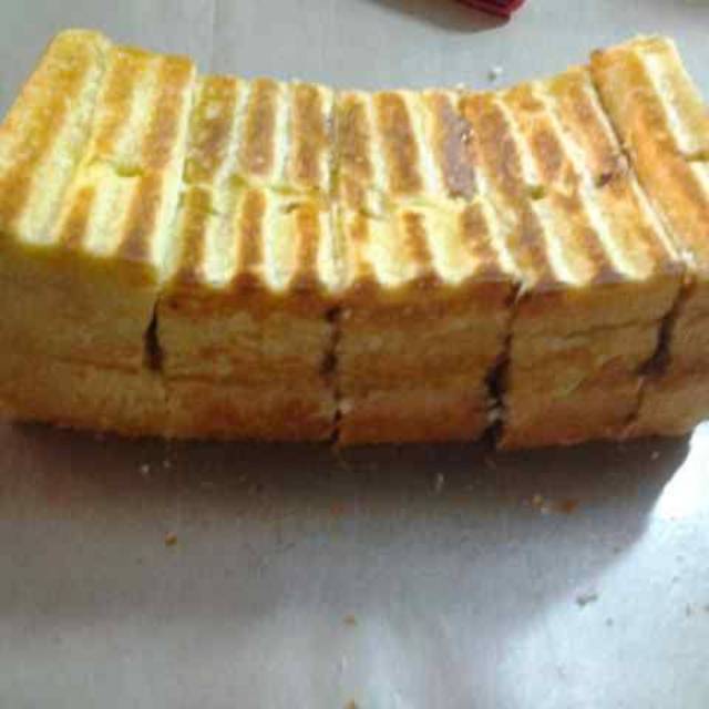 

Roti bakar alpukat,durian,coklat,blueberry,strowberry