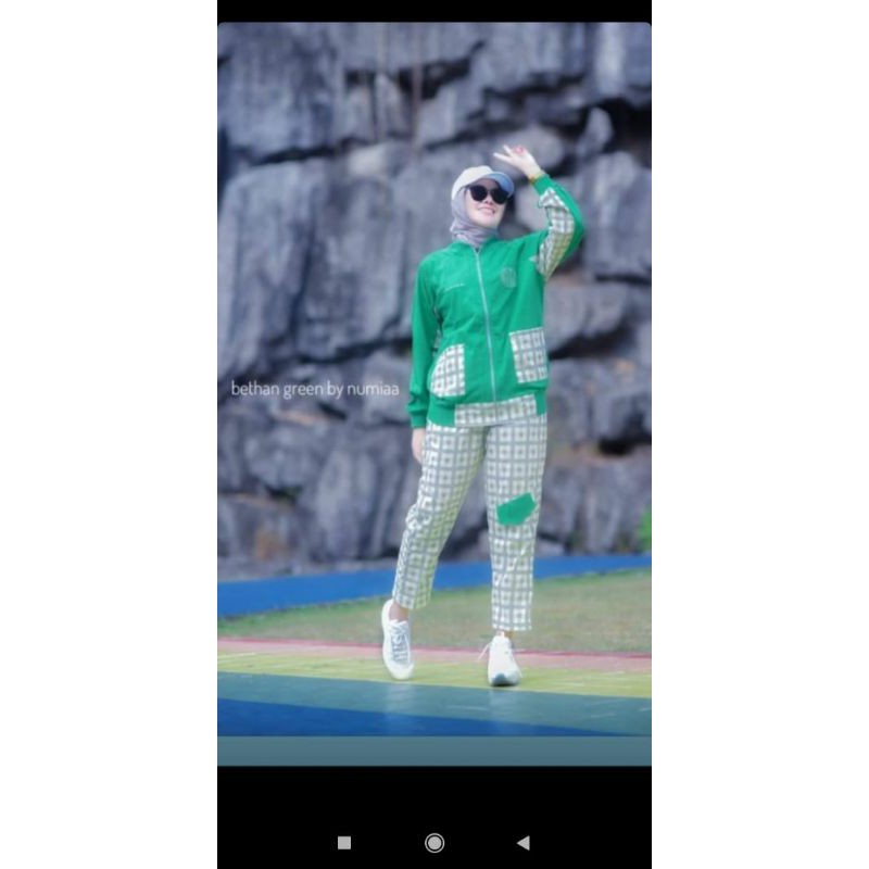 set bethan by Numia new original