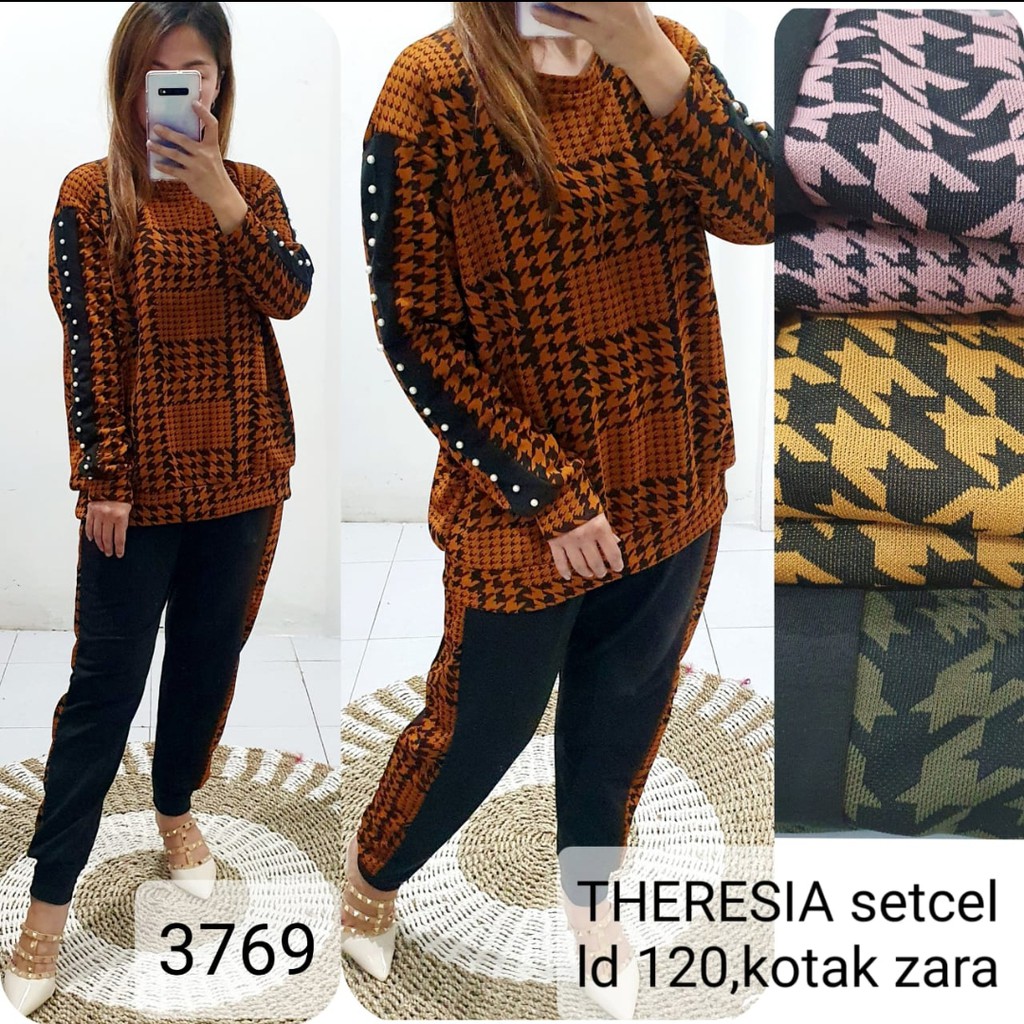 Setcel Theresia Jumbo Babyterry Halus LD 120 Motif Kotak 3769