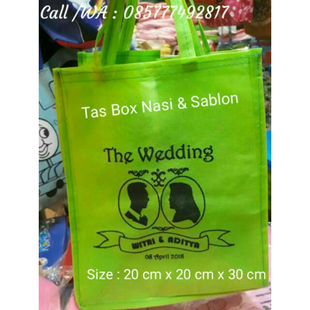 

Tas Goodie bag Box Nasi /Tas Berkat/Tas Spunbond Aqiqah/Hajatan Model pita & sablon nama