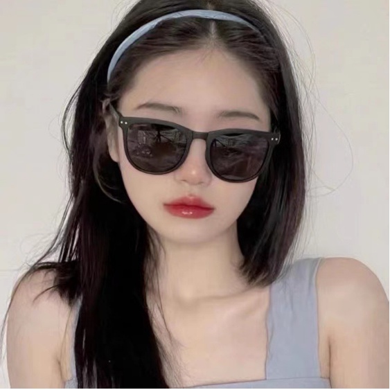 Kacamata Hitam Terbaru bisa di LIPAT Sunglasses Anti-UV Wanita Pria Import Kacamata Fashion