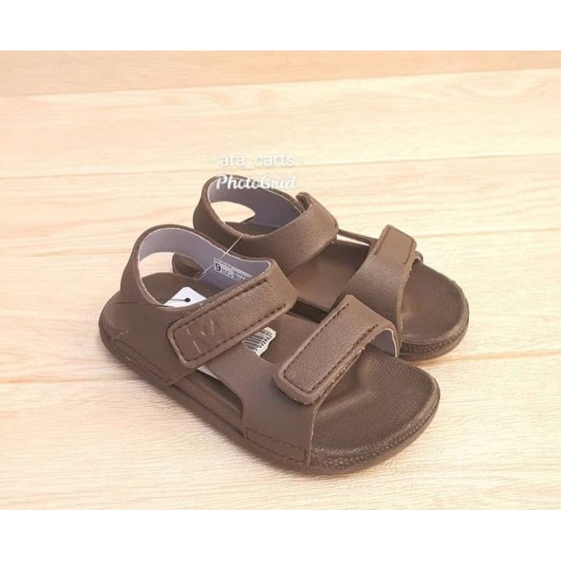 Sandal anak merk Toezone Bajo
