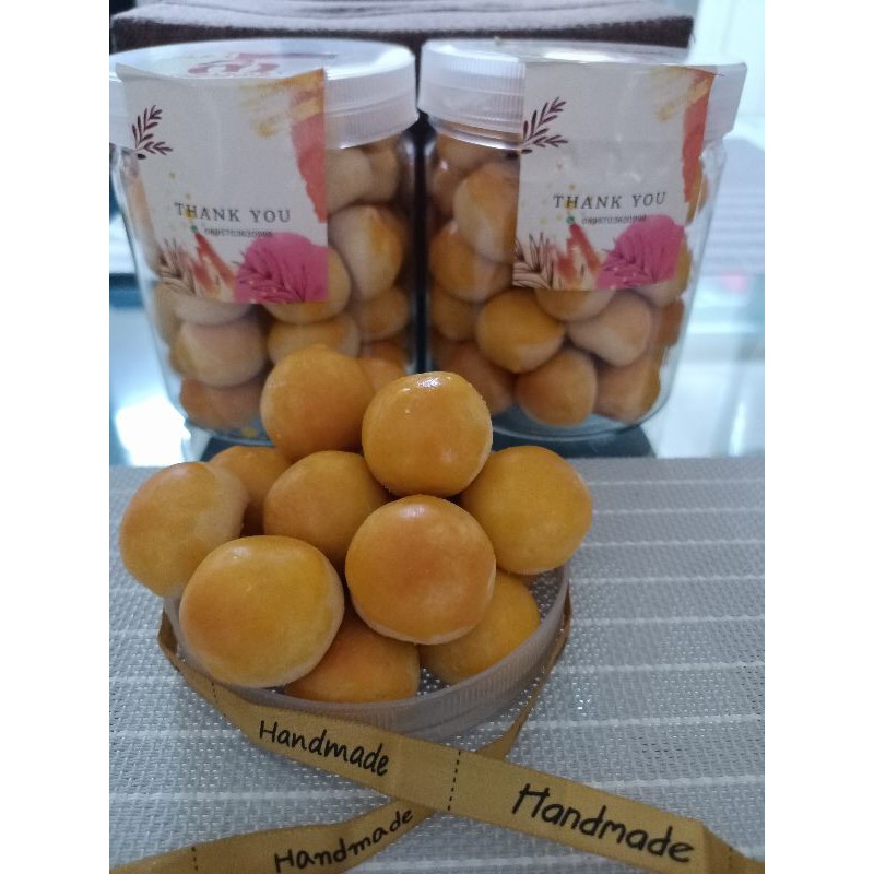 

PRE ORDER KUE NASTAR ENAK, NASTAR LUMER BAHAN BUTTER WISJMAN 500gram