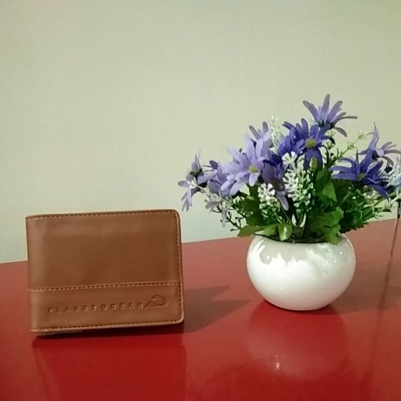 dompet planet ocean