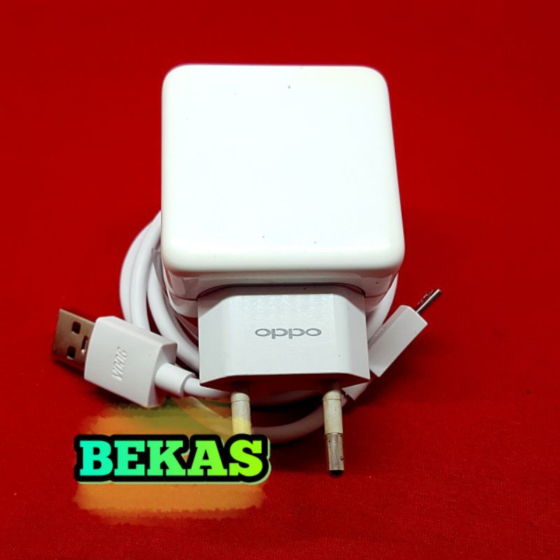 Charger OPPO VOOC 4Amper F9 F9pro Micro Asli Bawaan Hp F11 F11pro Fast Charging Copotan Original 100