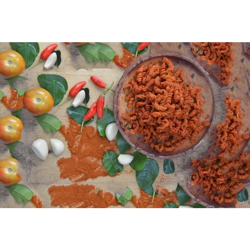 

Makaroni Spiral / makaroni plintir / plintir pedas 100gr / makaroni plintir daun jeruk