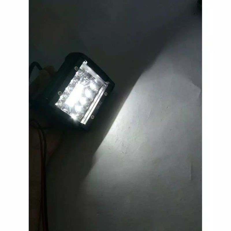 Lampu tembak sorot 20led kotak 12volt