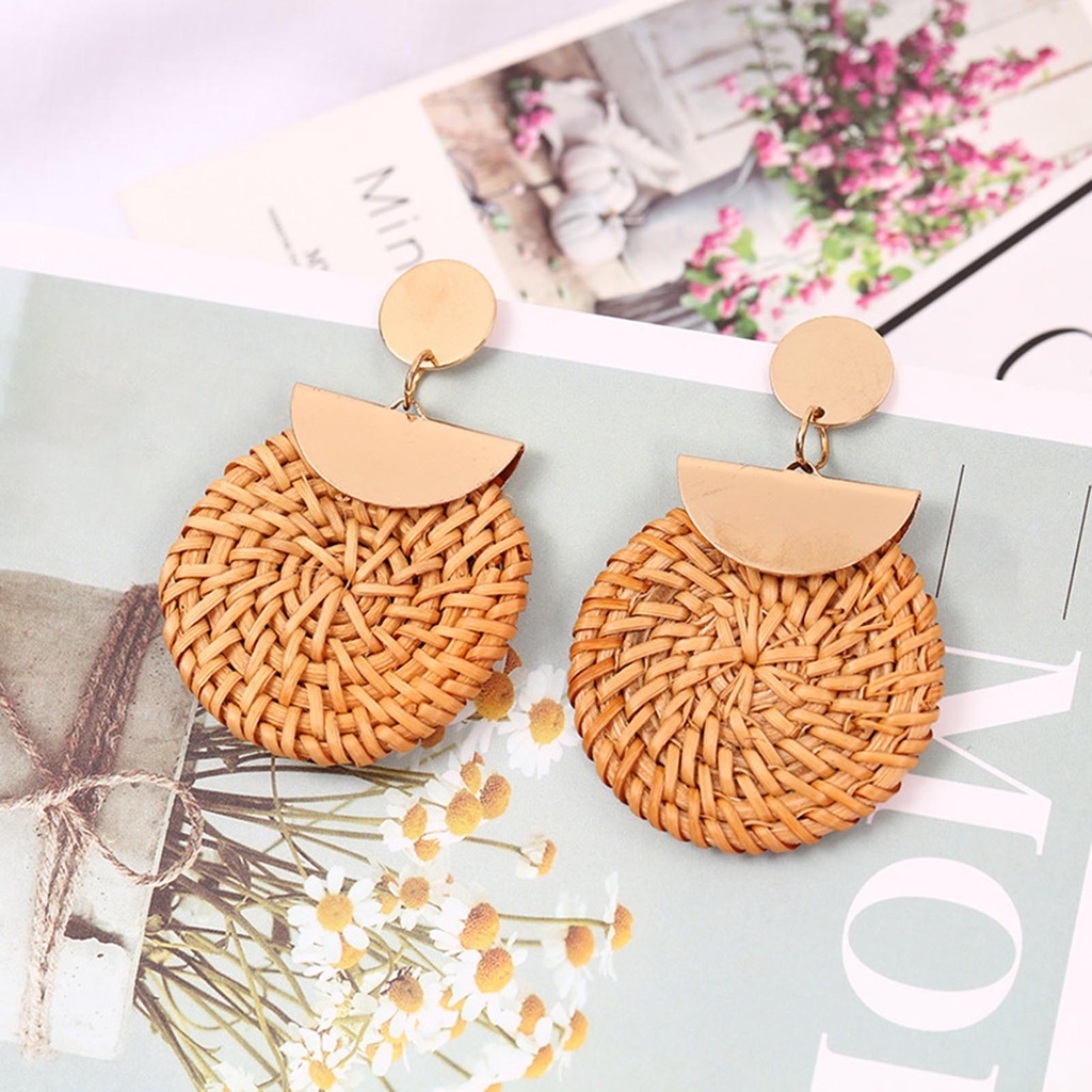 Hu Hu Hu Hu Hu Alat Bantu Pasang Kacamata♡ 1 Pasang Anting Tusuk Gantung Desain Geometri Gaya Vintageelegan Ringan Handmade Untuk Wanita