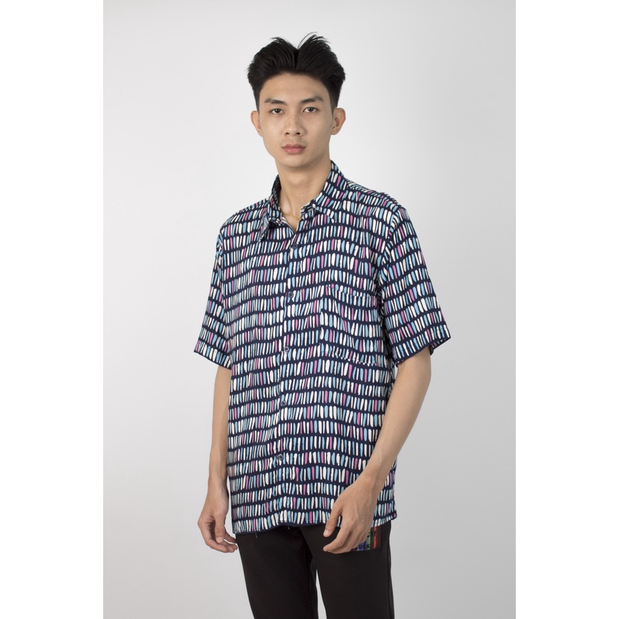 Kemeja Pria Abstrak Navy Hawai Lengan Pendek Pantai Kasual Kekinian High Quality Motif Polos Keren A