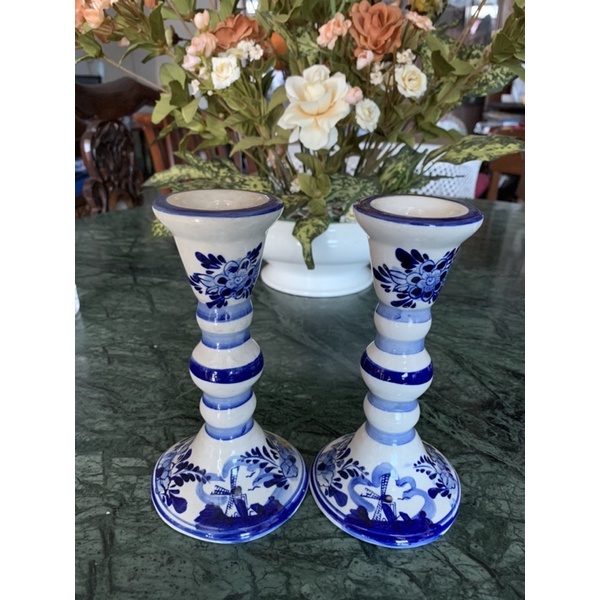 Sepasang tempat lilin Delft Holland