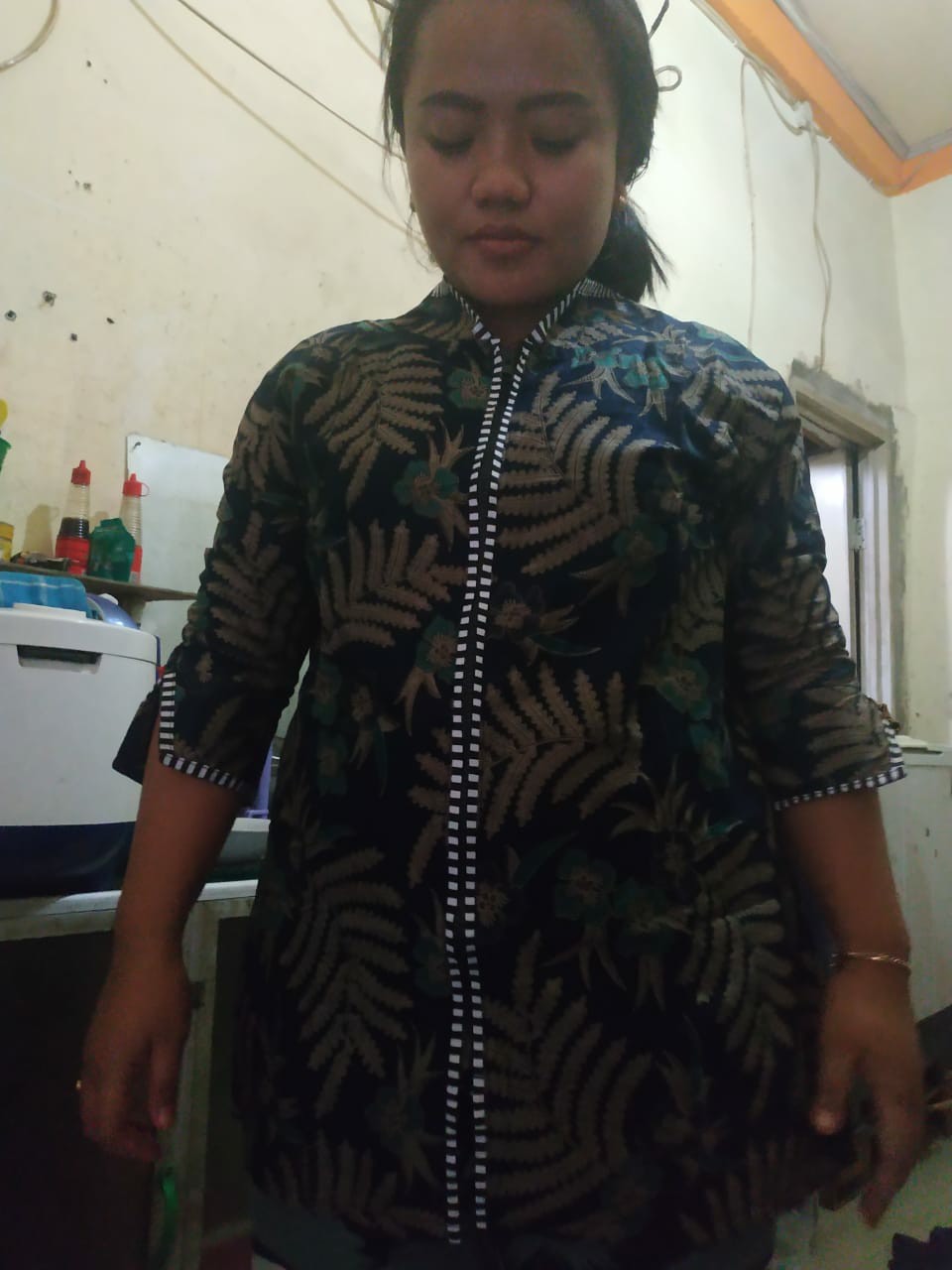 Maura Couple - Sania Ruffle Batik Couple Ori Ndoro Jowi Garansi Termurah Shopee -  Batik Modern Solo