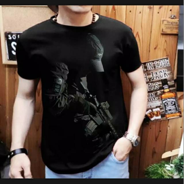 Kaos Pria Sniper topi