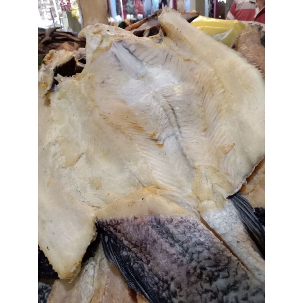 

Tauman/Toman, HARUAN. Ikan Asin/ Garih