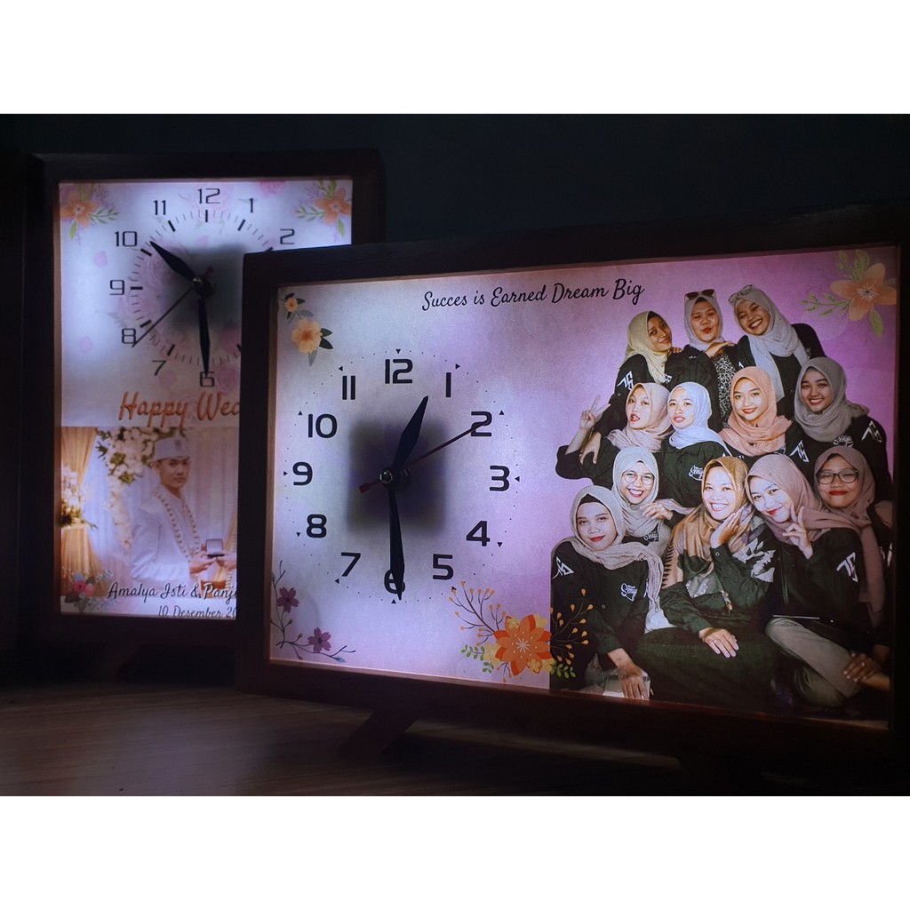 Jam Dinding Custom Foto Kado Ulang Tahun Pernikahan Wisuda Anniversary - Bingkai Hitam BEST SELLER