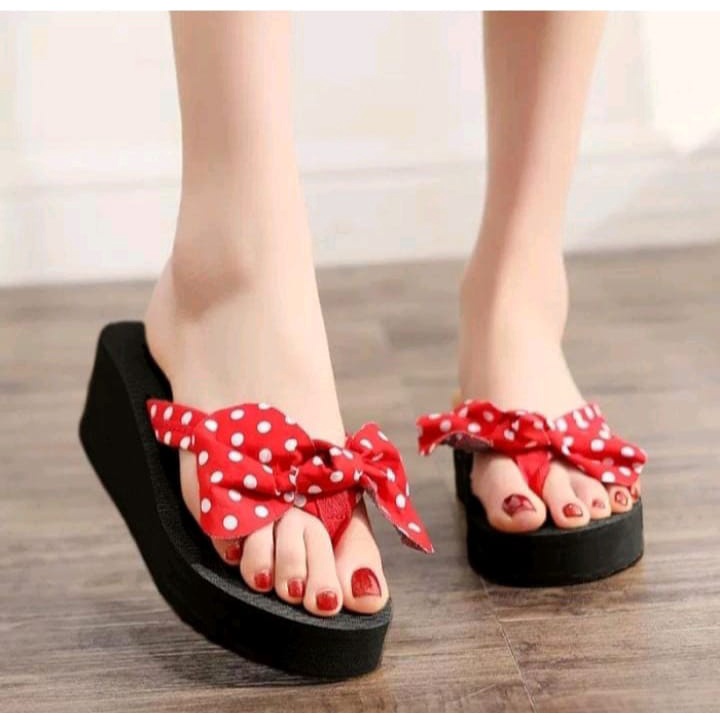 sandal wedges pita polkadot terbaru 2022