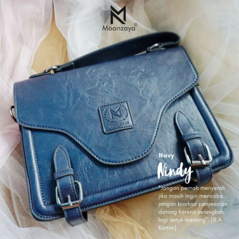 Tas Nindhy Sling Bag by Moonzaya