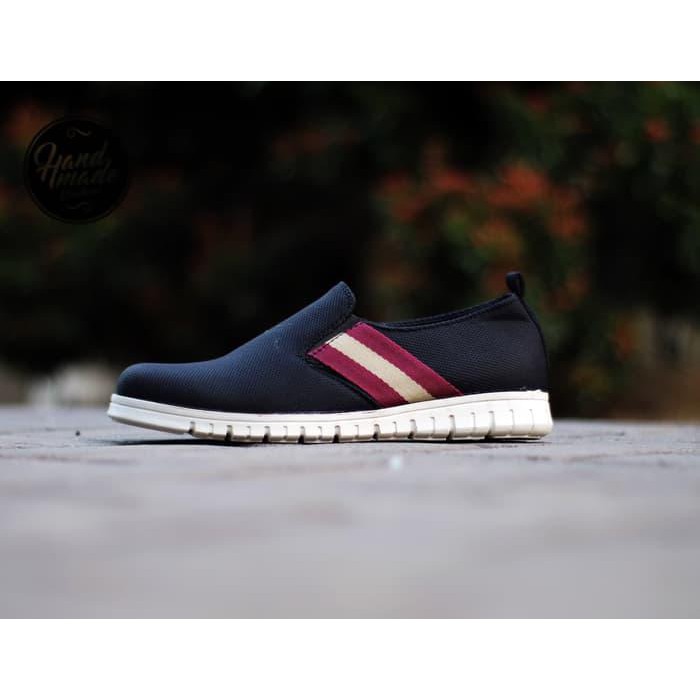 LARIS SEPATU PRIA CASUAL SLOP BALLY SHOES BEST SELLER