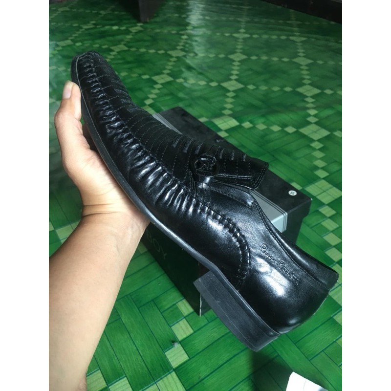 sepatu pierre cardin preloved