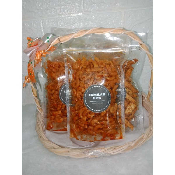 

Makaroni Pedas Gurih