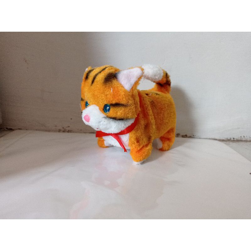 BONEKA KUCING MIRIP ASLI BERGERAK DAN BERSUARA