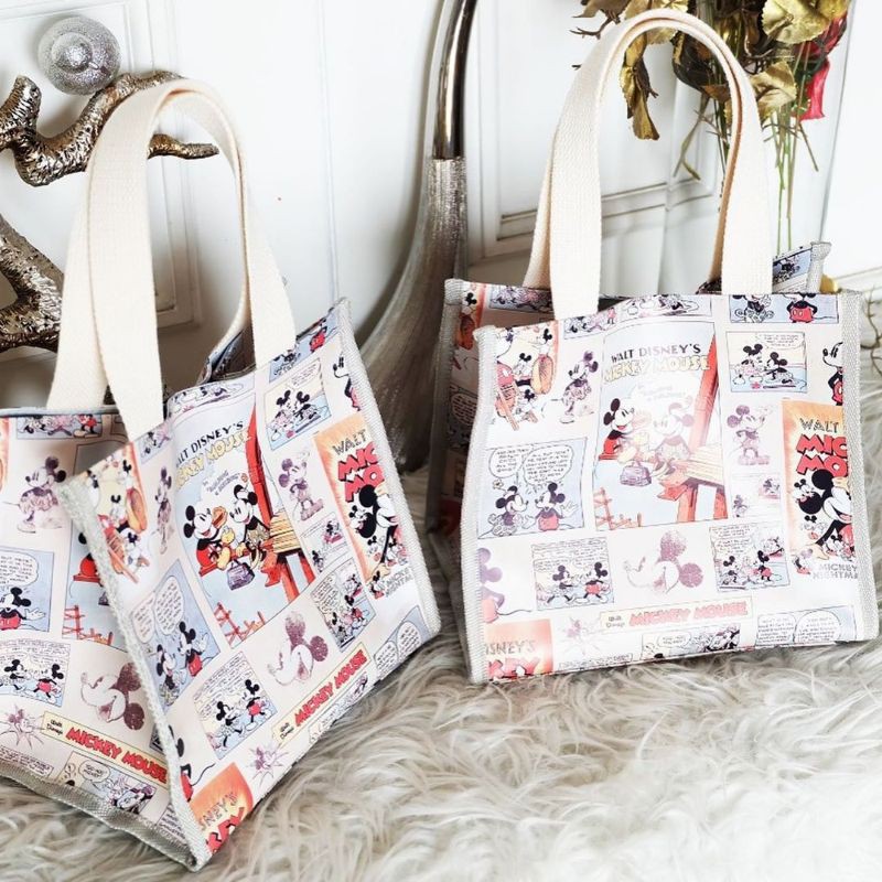 

souvenir ulang tahun/aqiqah/baby one month/Erica bag/shopping bag/tas tenteng/pouch kosmestik mickey
