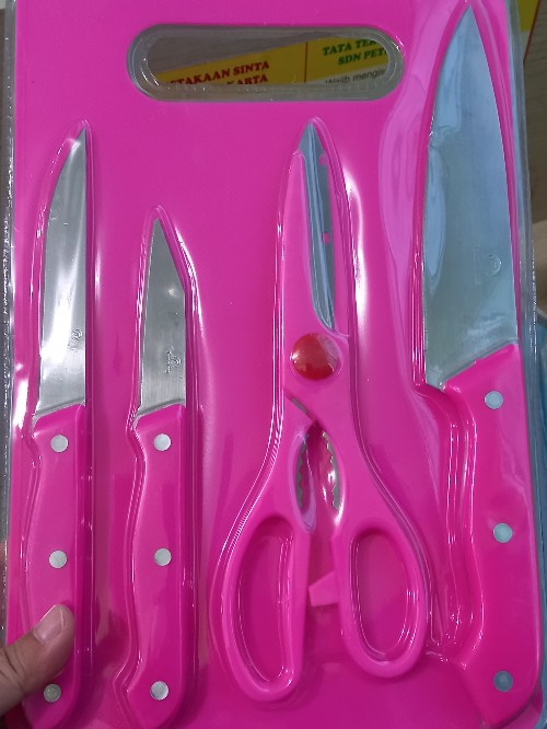 Q2 Pisau Set Press 5pc G413 [ Pisau Set Gunting Talenan Warna Warni ] ( Pack Press )