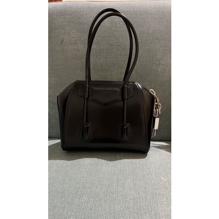 bekas tas givenchy original