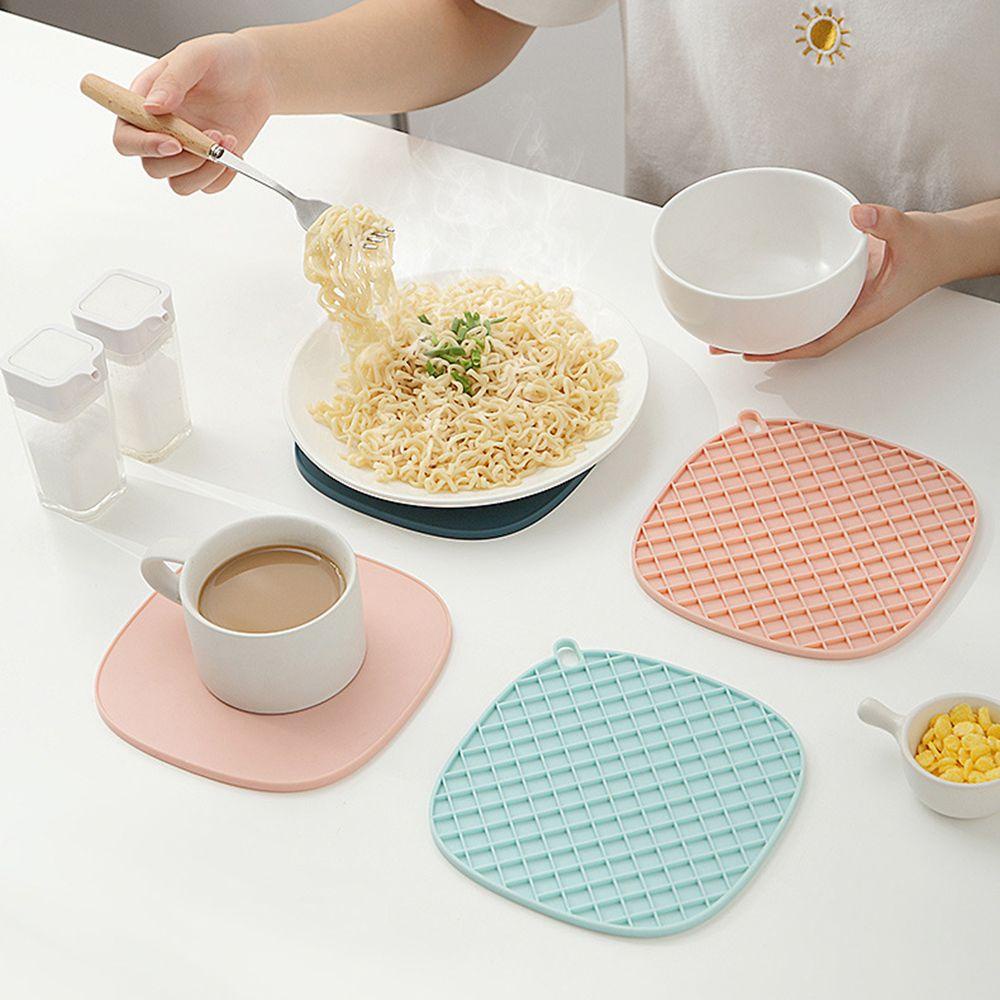 Populer Coaster Tahan Panas Dekorasi Meja Perlengkapan Dapur Bulat Silikon Mat Pot Holder