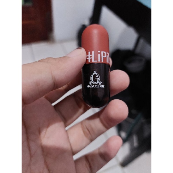 Preloved lip pill madam gie shade butterscoth