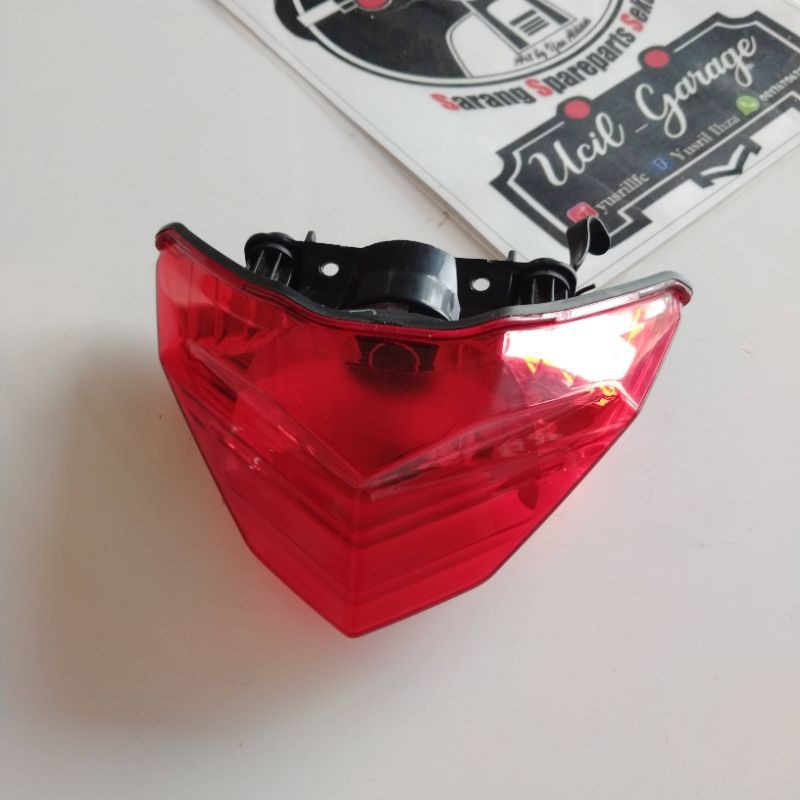 LAMPU STOP KAWASAKI NINJA 250 FI Z250 LAMPU BELAKANG KAWASAKI NINJA 250FI SEKEN ASLI ORIGINAL