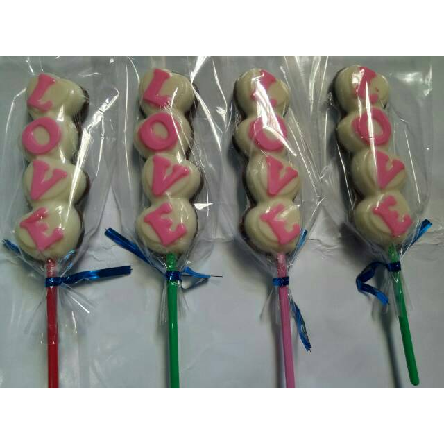 

Coklat Stik karakter Love