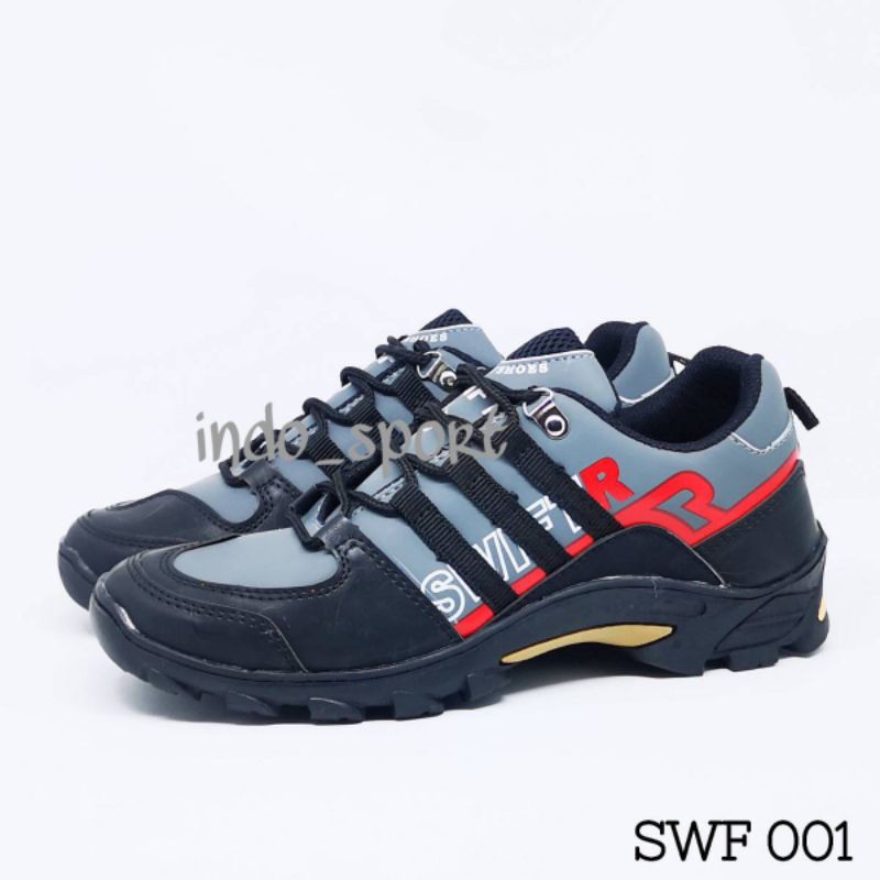 Leedoo Sepatu Hiking Pria Sneakers Gunung Anti Air Outdoor Shoes