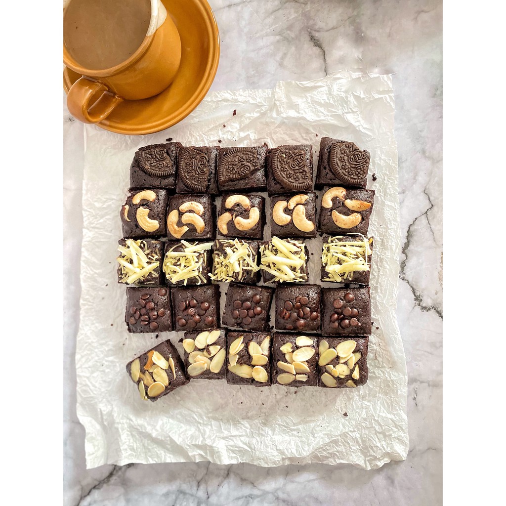 

Brownies Sekat (20 x 20 Cm) by Droist
